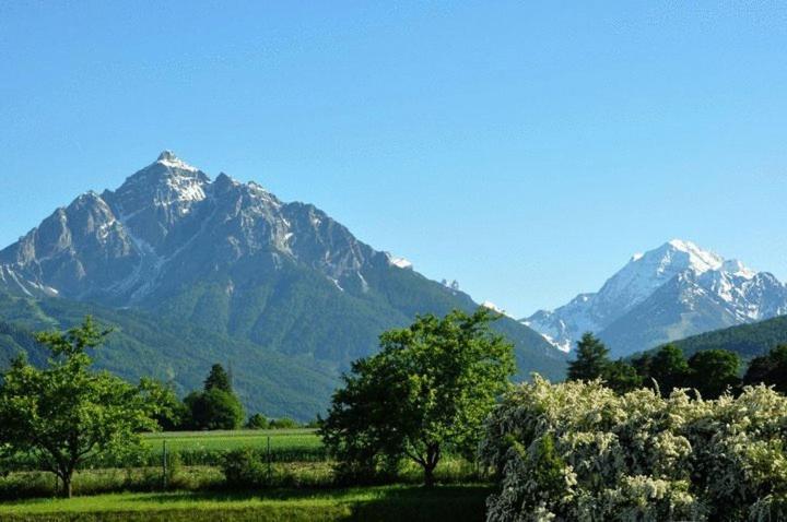 Haus Angelika - Bed & Breakfast - Innsbruck/Igls מראה חיצוני תמונה