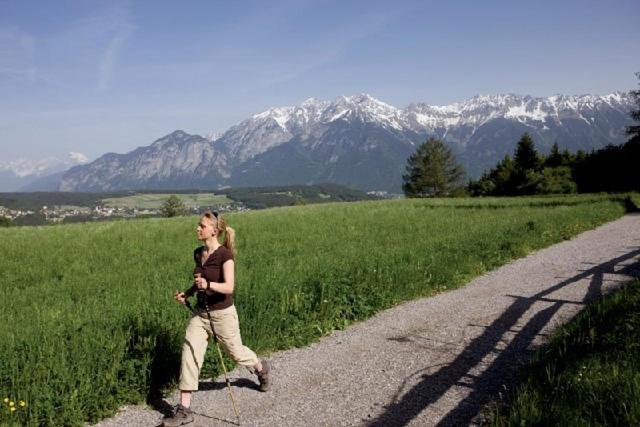 Haus Angelika - Bed & Breakfast - Innsbruck/Igls מראה חיצוני תמונה