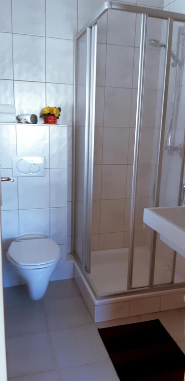 Haus Angelika - Bed & Breakfast - Innsbruck/Igls מראה חיצוני תמונה